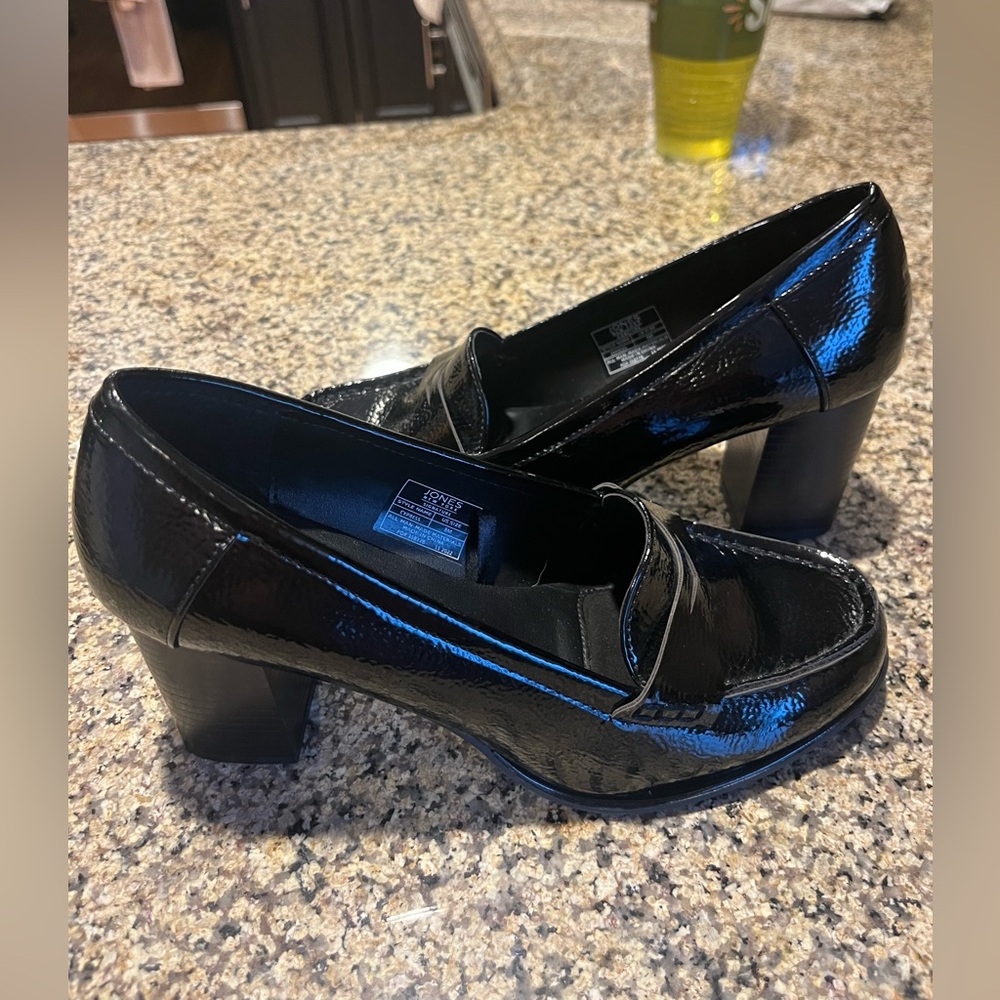 Jones New York Black Patent Heels
